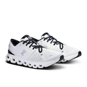 Dames hardloopschoenen On  Cloud X 4 Ivory/Black